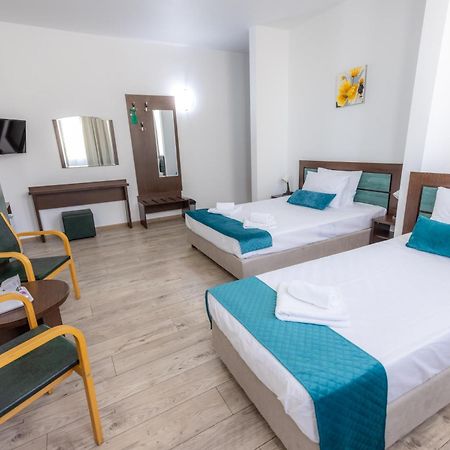 Hotel Sir Lujerului بوخارست المظهر الخارجي الصورة