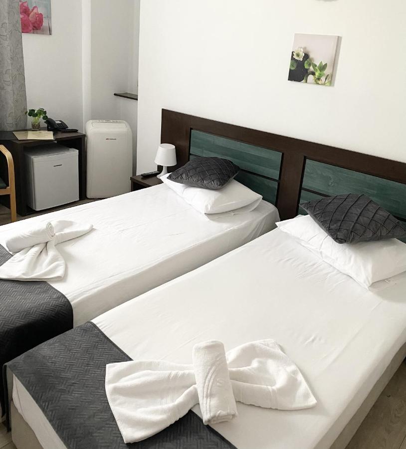 Hotel Sir Lujerului بوخارست المظهر الخارجي الصورة