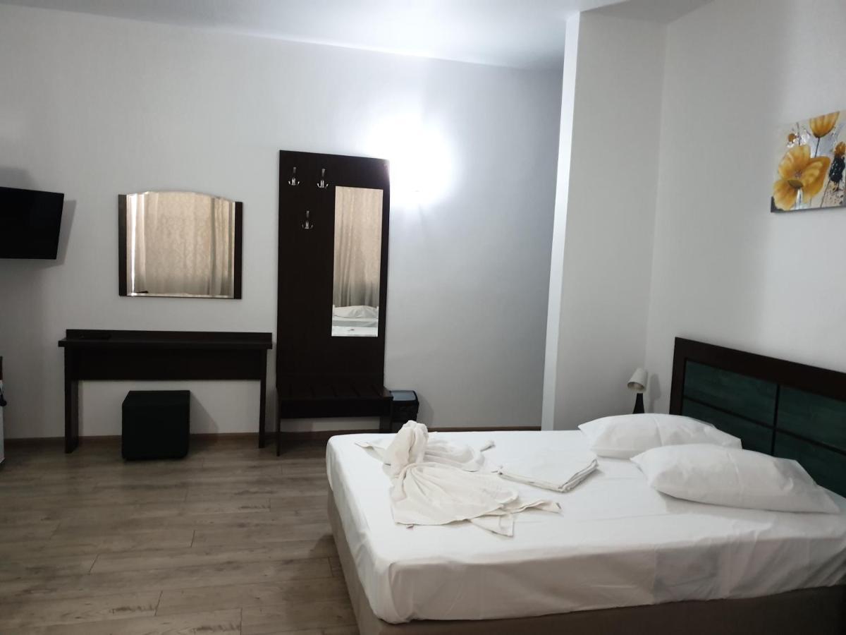 Hotel Sir Lujerului بوخارست المظهر الخارجي الصورة