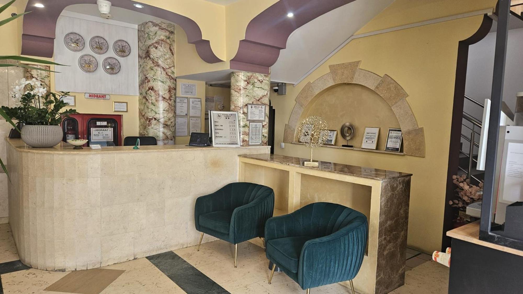 Hotel Sir Lujerului بوخارست المظهر الخارجي الصورة