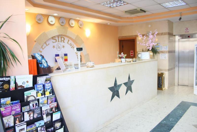 Hotel Sir Lujerului بوخارست المظهر الخارجي الصورة